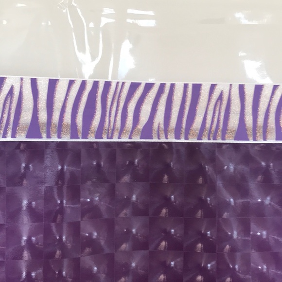3D Purple Shower Curtain🍆 - Picture 4 of 7